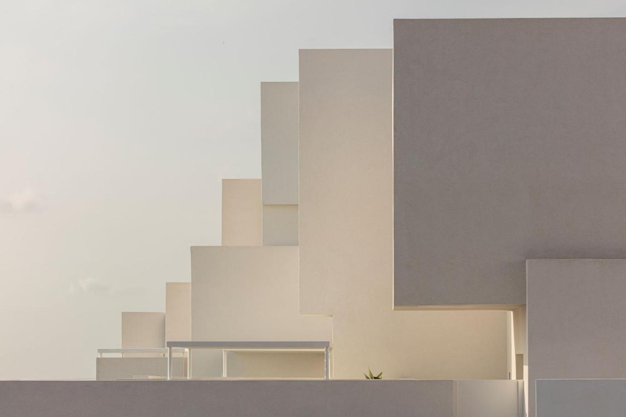 Hotel Neo Fira (Santorini)