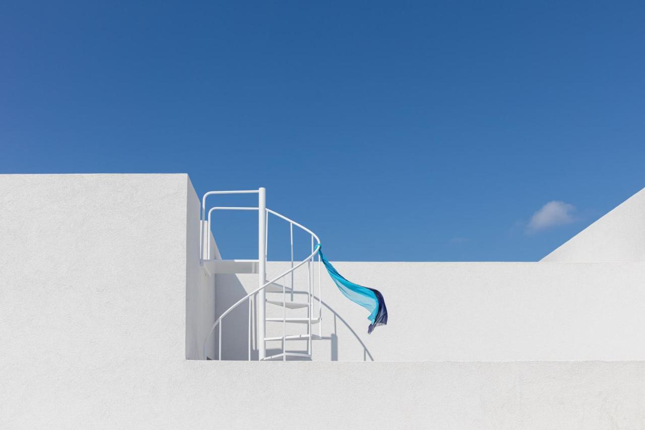 Neo Hotel Fira (Santorini)