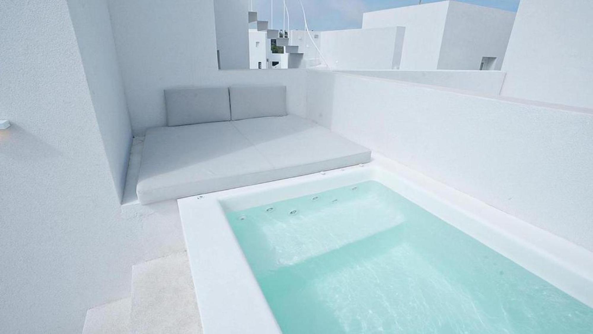 Hotel Neo